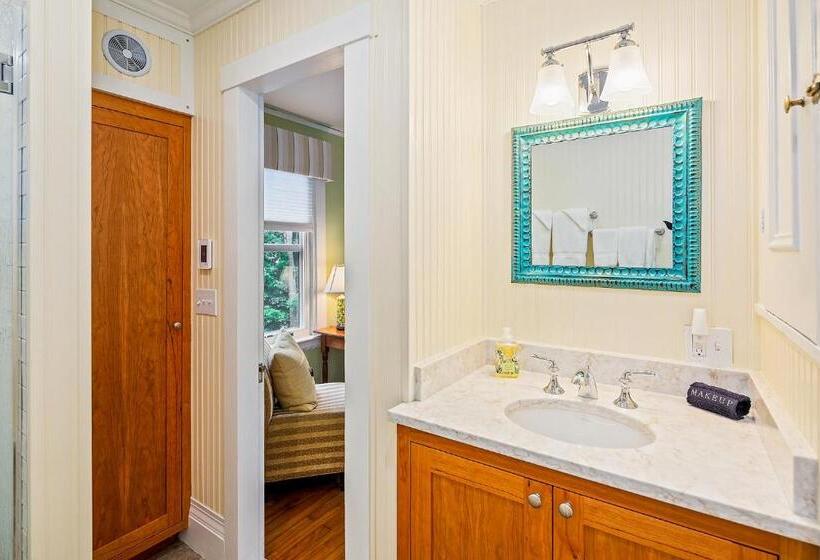 デラックスルーム, Abigail's Inn