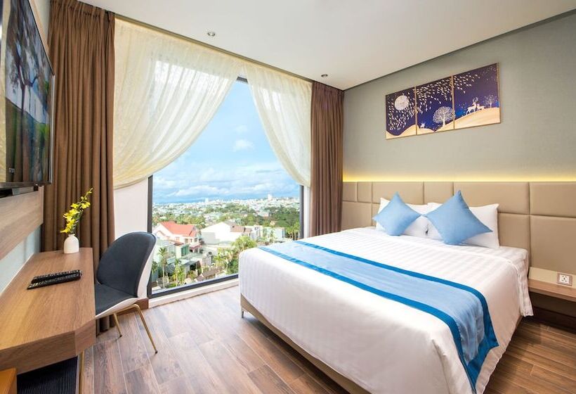 اتاق لوکس, Boston