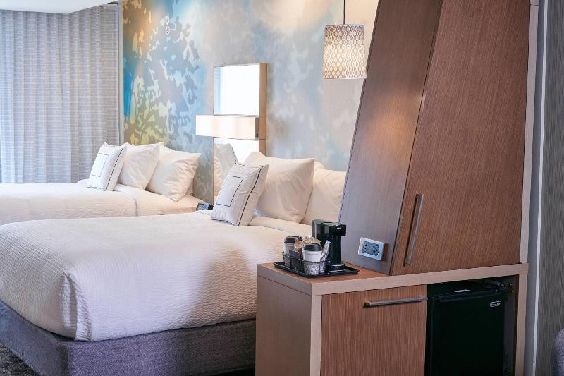 스위트 퀸침대, Courtyard By Marriott Jackson