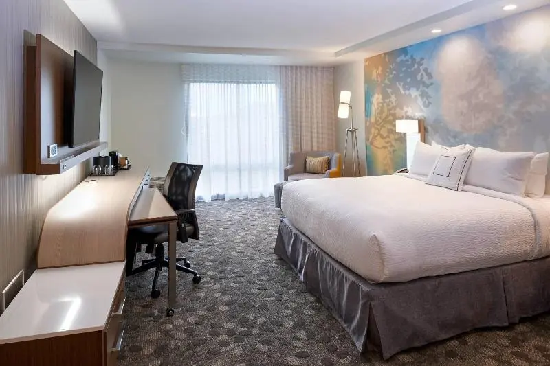 キングサイズベッドのスタンダードルーム, Courtyard By Marriott Jackson