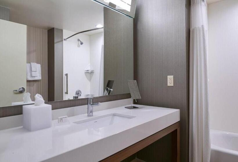 Номер Стандарт, Courtyard By Marriott Jackson