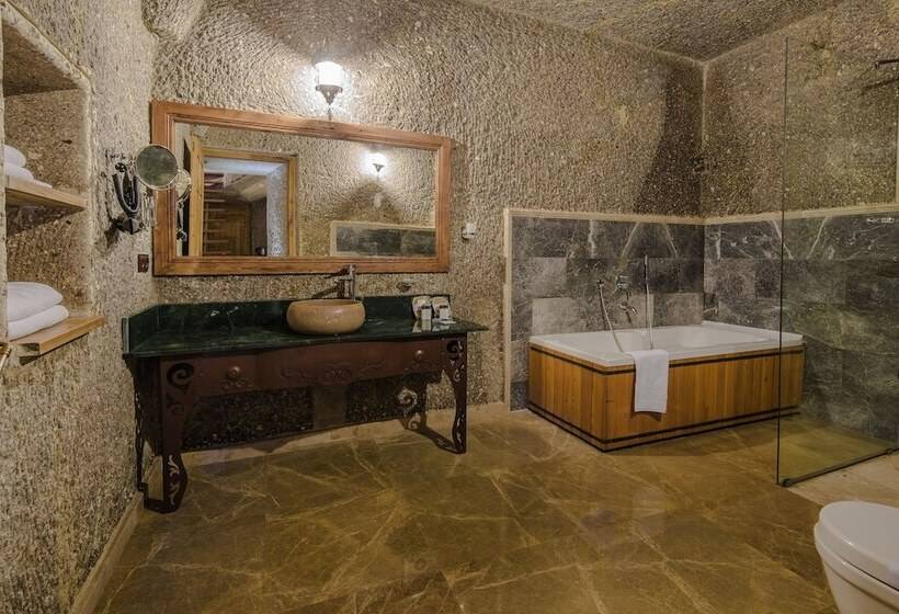 컴포트 스위트, Lunar Cappadocia