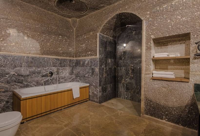 جناح كومفورت, Lunar Cappadocia