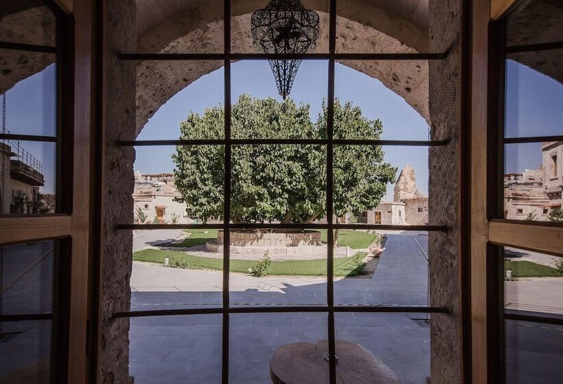 جناح كومفورت, Lunar Cappadocia