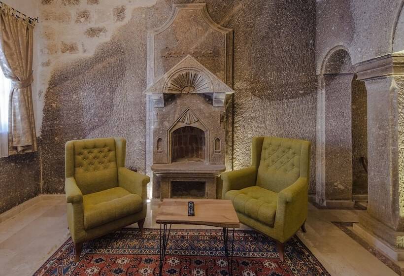 جناح كومفورت, Lunar Cappadocia