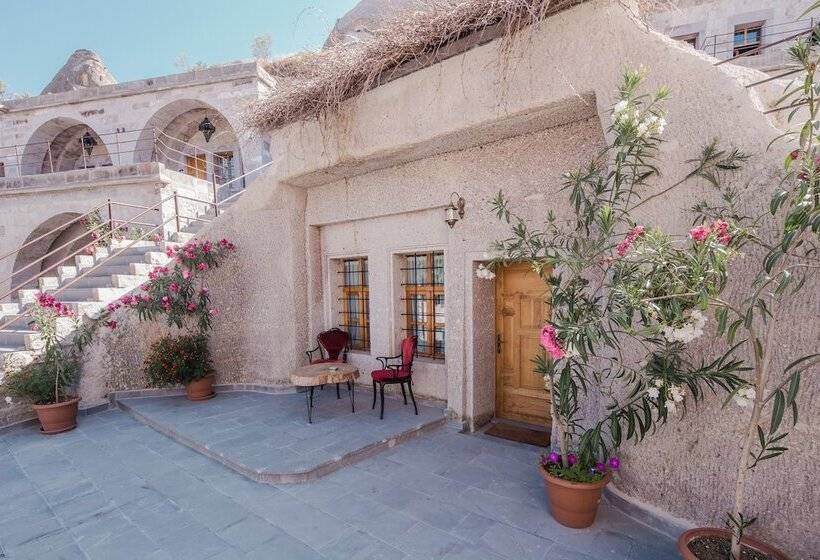 جناح, Lunar Cappadocia