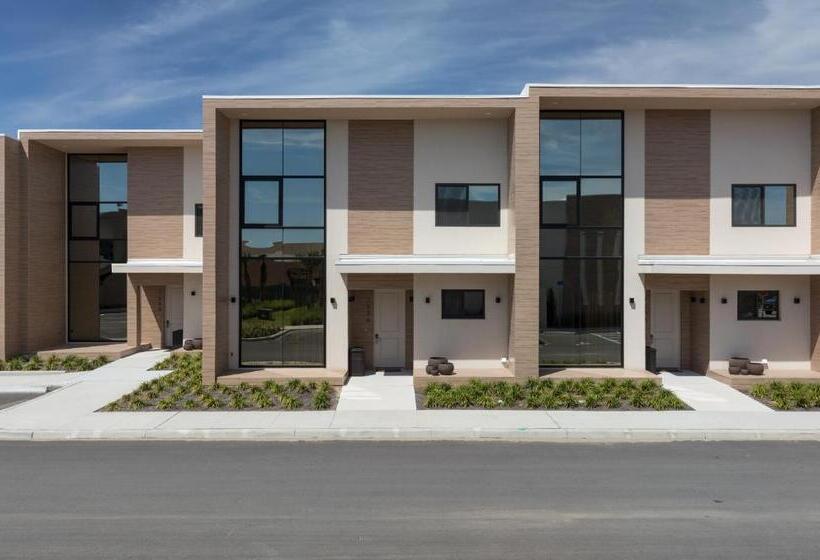 וילה עם 4 חדרי שינה, Magic Village Views Trademark Collection By Wyndham