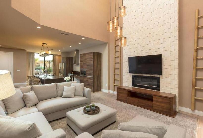 בקתת חדר, Magic Village Views Trademark Collection By Wyndham