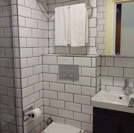 اتاق استاندارد با چشمانداز دریا, Mono