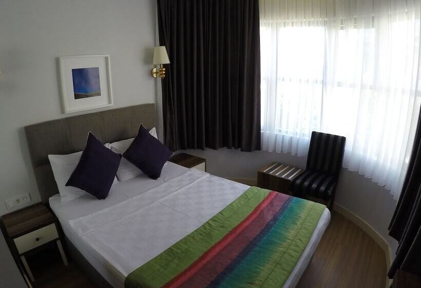 اتاق استاندارد با چشمانداز دریا, Mono