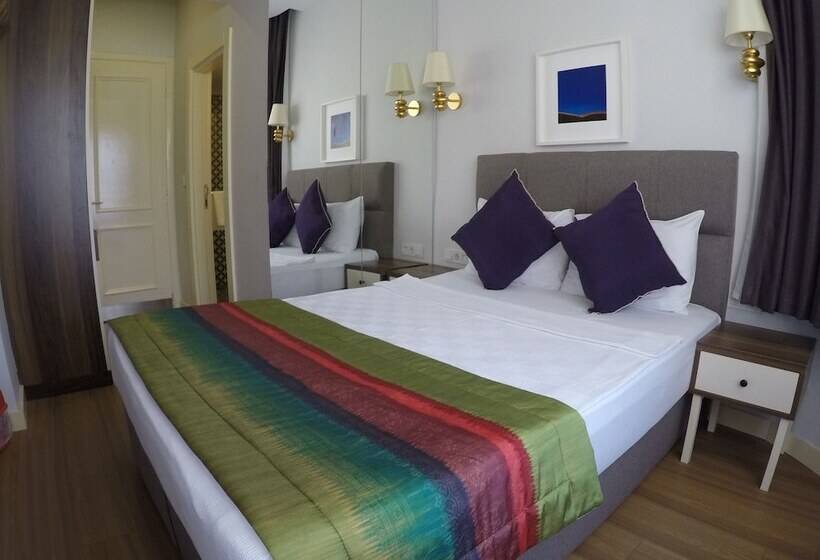 اتاق استاندارد با چشمانداز دریا, Mono