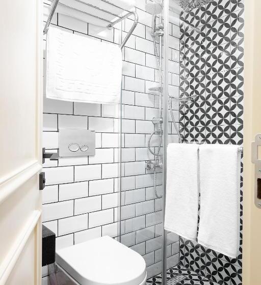 اتاق استاندارد, Mono