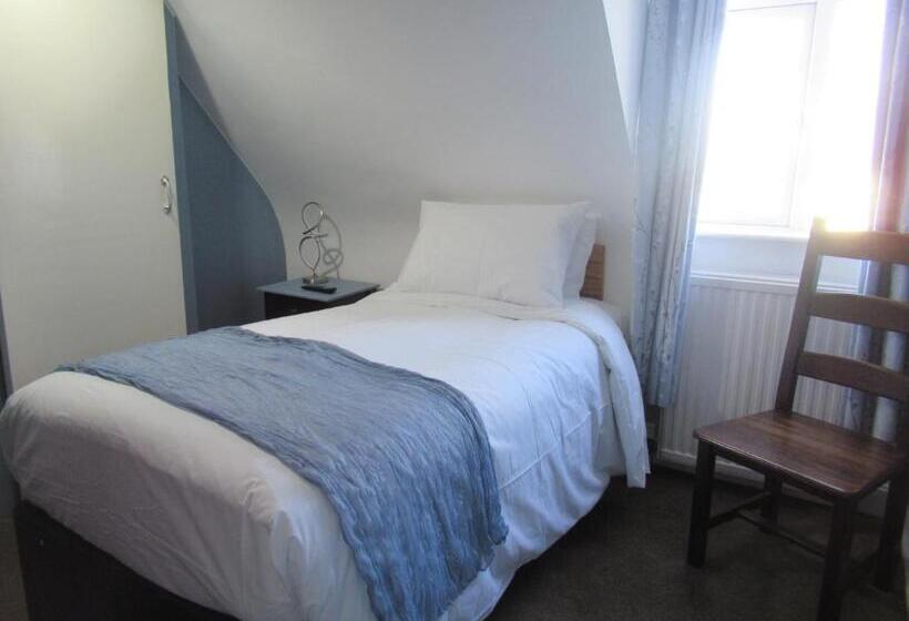 スタンダードシングルルーム, Captain Howey