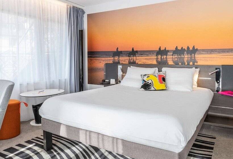 Номер Executive, Novotel Deauville Plage