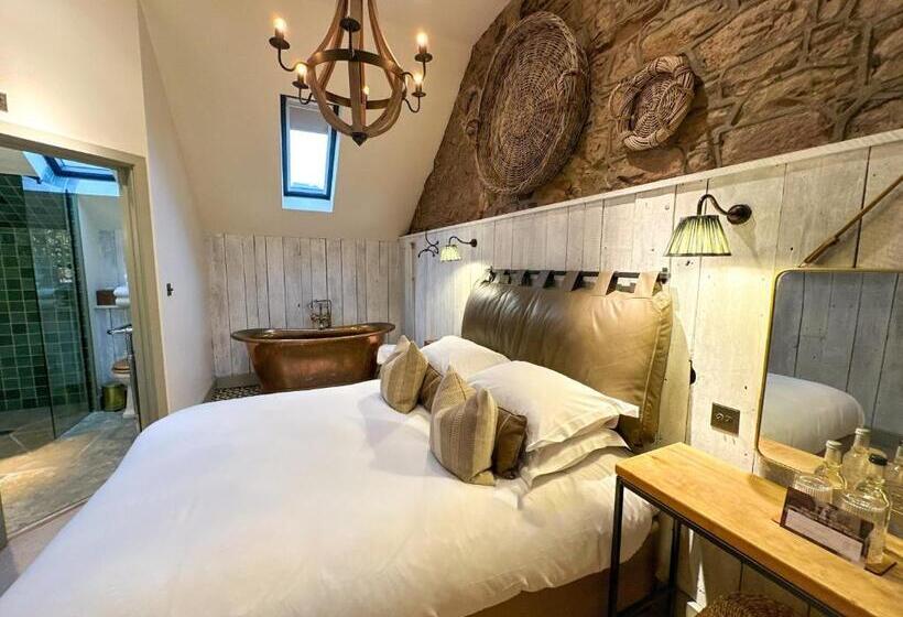 수피리어 룸, Beadnell Towers