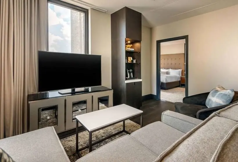 身障者適用スイートルーム, Cambria Hotel Houston Downtown Convention Center
