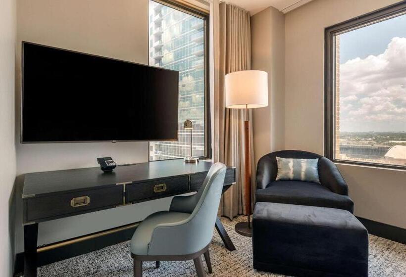 اتاق استاندارد با تخت بزرگ, Cambria Hotel Houston Downtown Convention Center