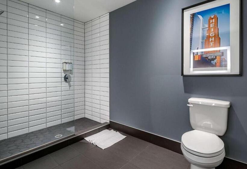 سوئیت با تخت بزرگ, Cambria Hotel Houston Downtown Convention Center