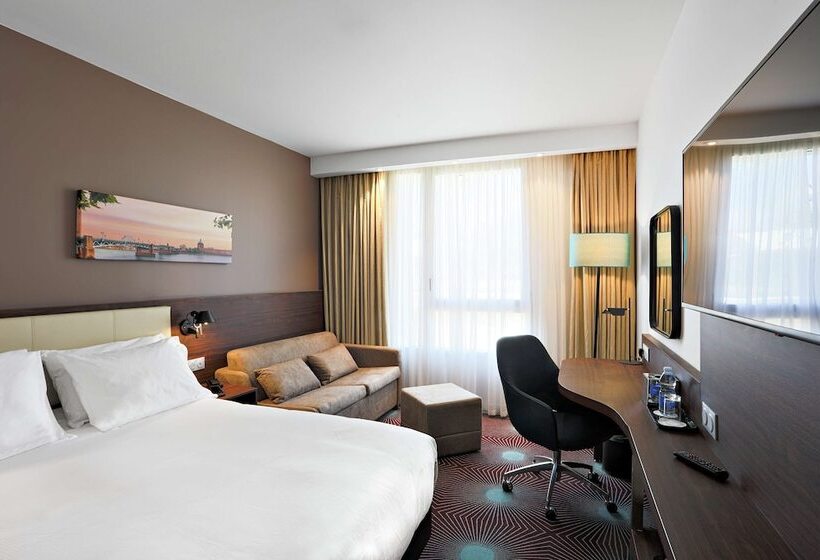 ファミリールーム, Hampton By Hilton Toulouse Airport