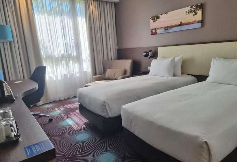 スタンダードルーム, Hampton By Hilton Toulouse Airport