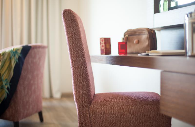 带大床的标准间, Hilton Aberdeen Teca