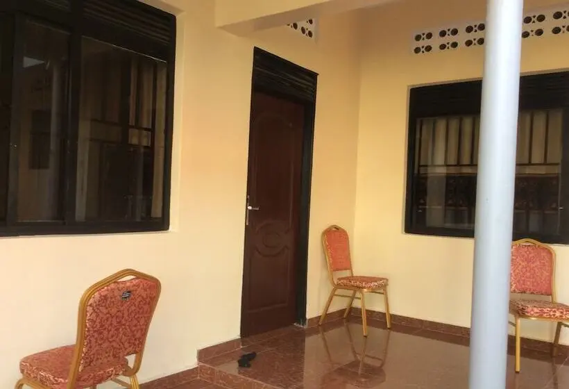اتاق لوکس, Tita Tourist Resort