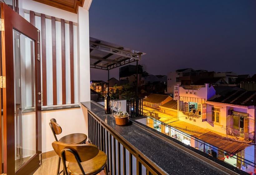 اتاق لوکس سه تخته, Phong Phu Villa Hoi An