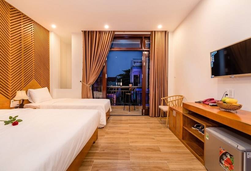 اتاق لوکس سه تخته, Phong Phu Villa Hoi An