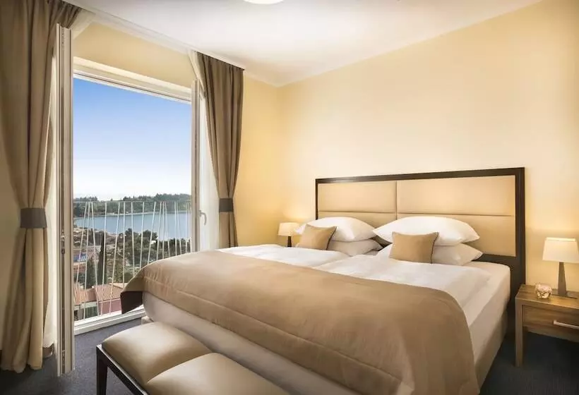 اتاق راحتی با چشم‌انداز دریا, Remisens Casa Rosa   Hotel Metropol Annexe