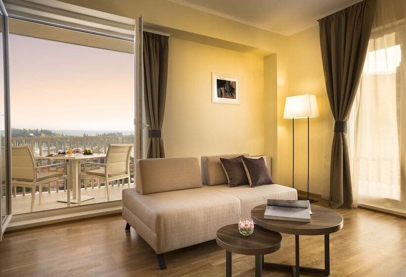 سوییت با چشمانداز دریا, Remisens Casa Rosa Hotel Metropol Annexe