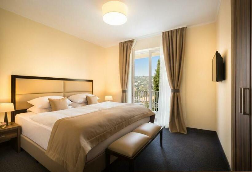 سوئیت با بالکن, Remisens Casa Rosa   Hotel Metropol Annexe