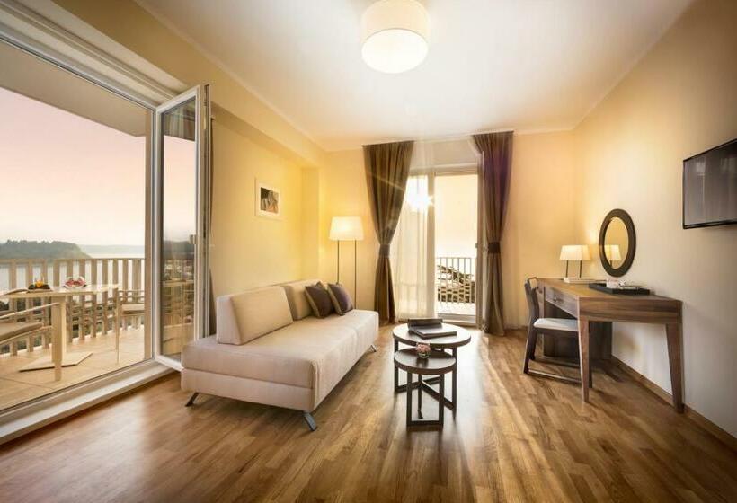 سوییت با چشمانداز دریا, Remisens Casa Rosa Hotel Metropol Annexe