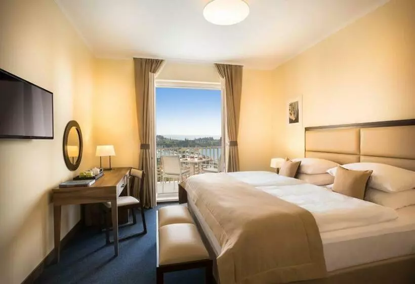 سوییت با چشم‌انداز دریا, Remisens Casa Rosa   Hotel Metropol Annexe
