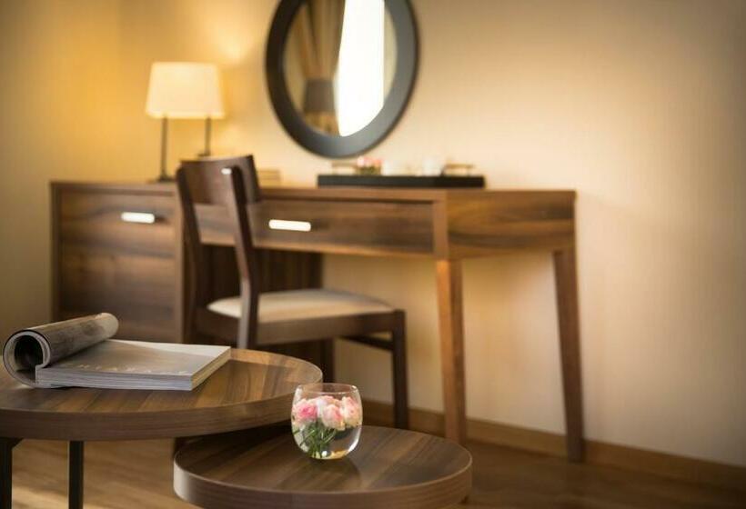 سوییت با چشمانداز دریا, Remisens Casa Rosa Hotel Metropol Annexe