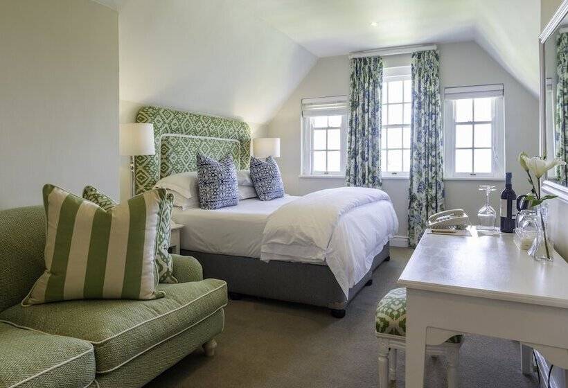 Номер Стандарт, The Cellars Hohenort