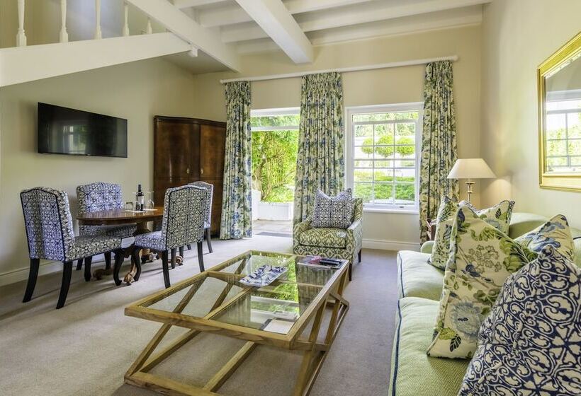 Люкс Премиум, The Cellars Hohenort