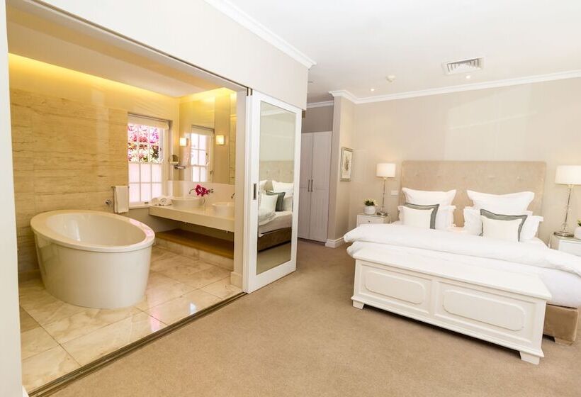 Люкс Премиум, The Cellars Hohenort