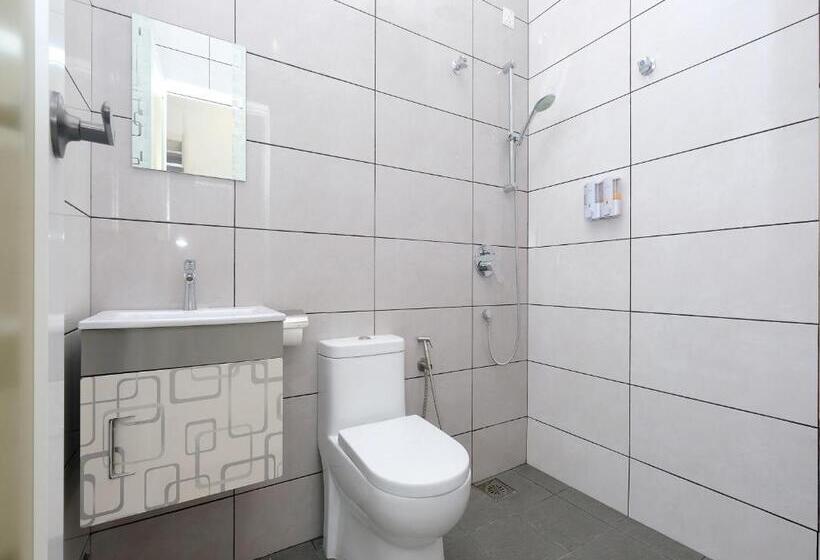 Deluxe Room, Mancalin Hotel By Oyo Rooms