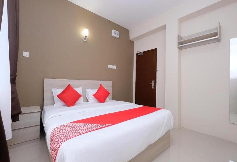 Deluxe Room King Size Bed, Mancalin Hotel By Oyo Rooms