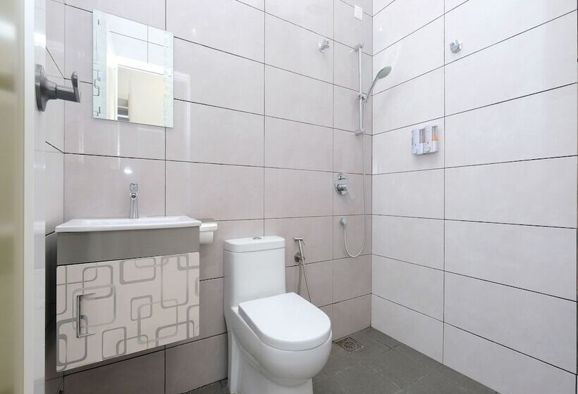 Deluxe Room, Mancalin Hotel By Oyo Rooms