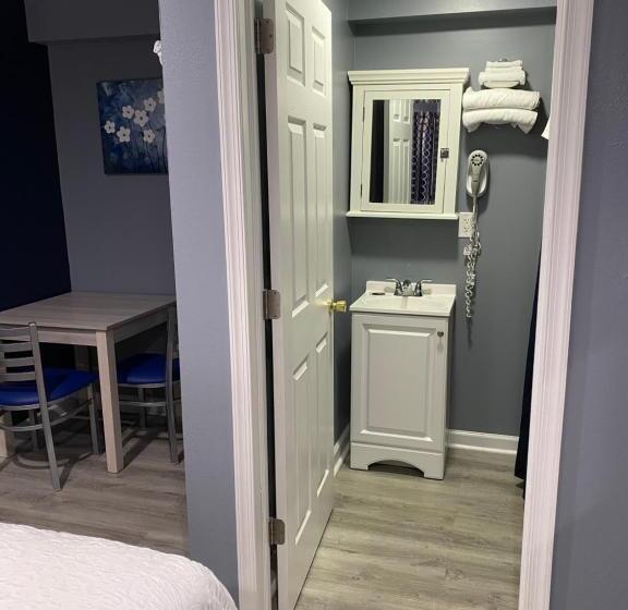 اتاق استاندارد, Dunmore Inn