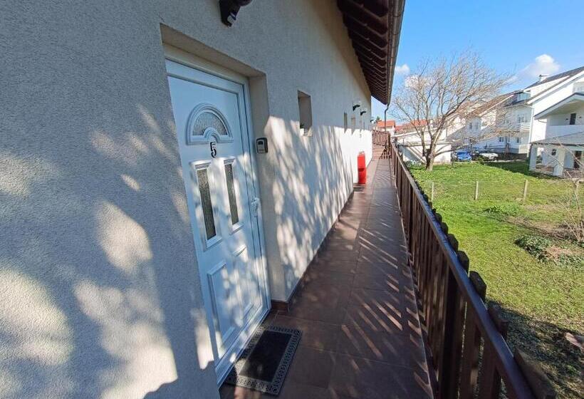 スタンダードルーム, Guesthouse Stari Jasen