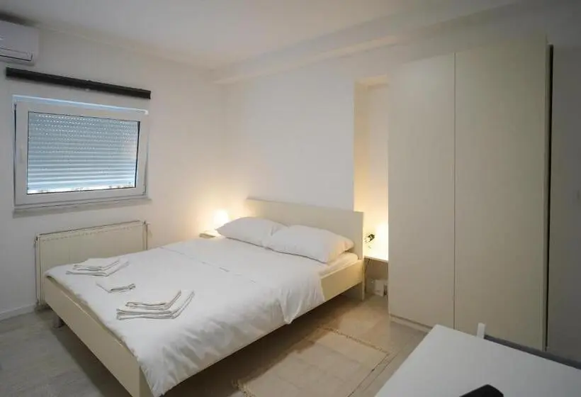 デラックススタジオ, Apartments Choice