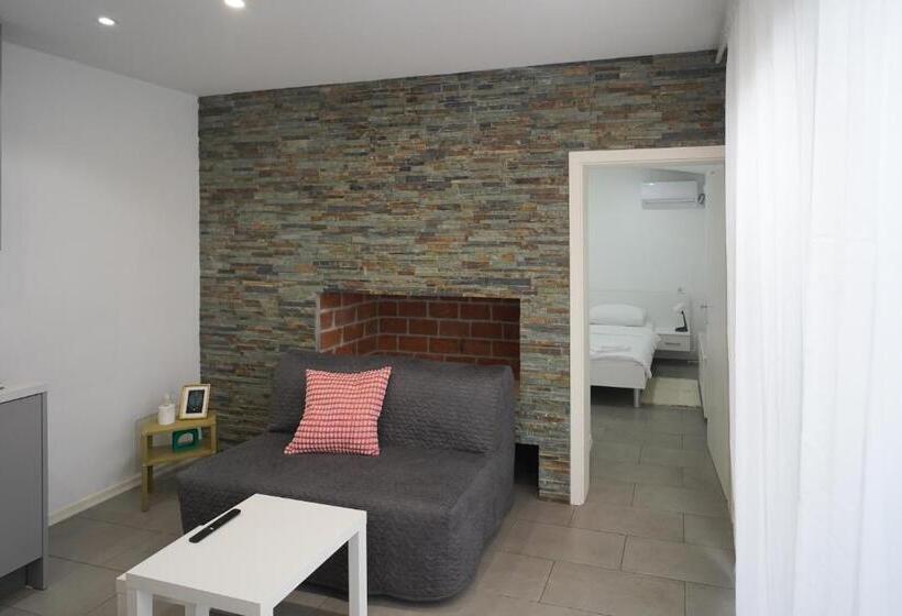 דירה בת חדר שינה 1 עם מרפסת, Apartments Choice