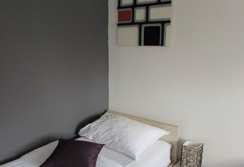 スタンダードルーム, Guesthouse Stari Jasen