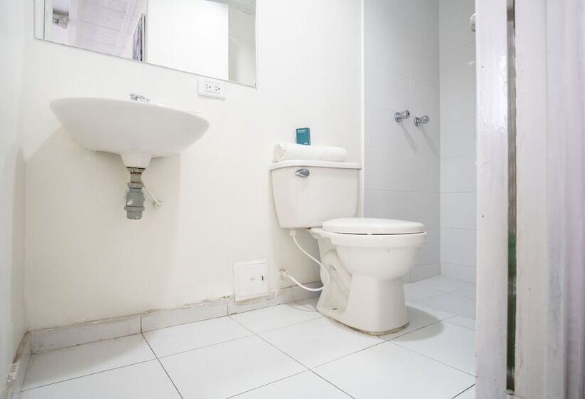 חדר סטנדרט לארבעה, Bogota Home