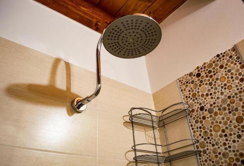 Номер Стандарт с Балконом, Alterego B&b