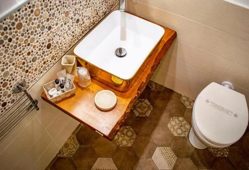 Balkonlu Standart Oda, Alterego B&b