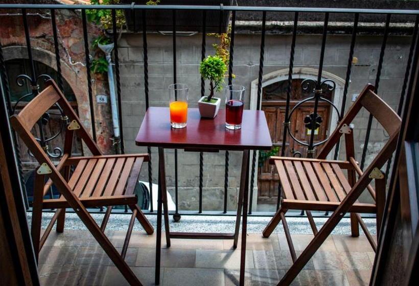 Номер Стандарт с Балконом, Alterego B&b