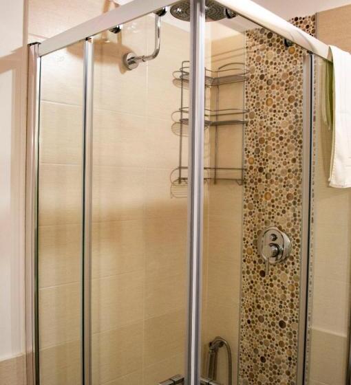 Номер Стандарт с Балконом, Alterego B&b